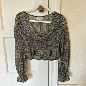 Green Floral Long-Sleeve V-Neck Blouse with Ruffle Sleeves